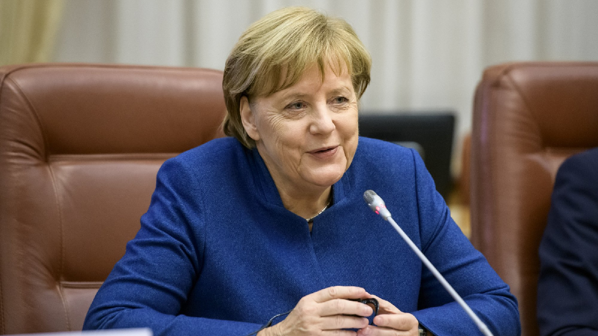 Меркель не уявляла собі, що Путін окупує Крим